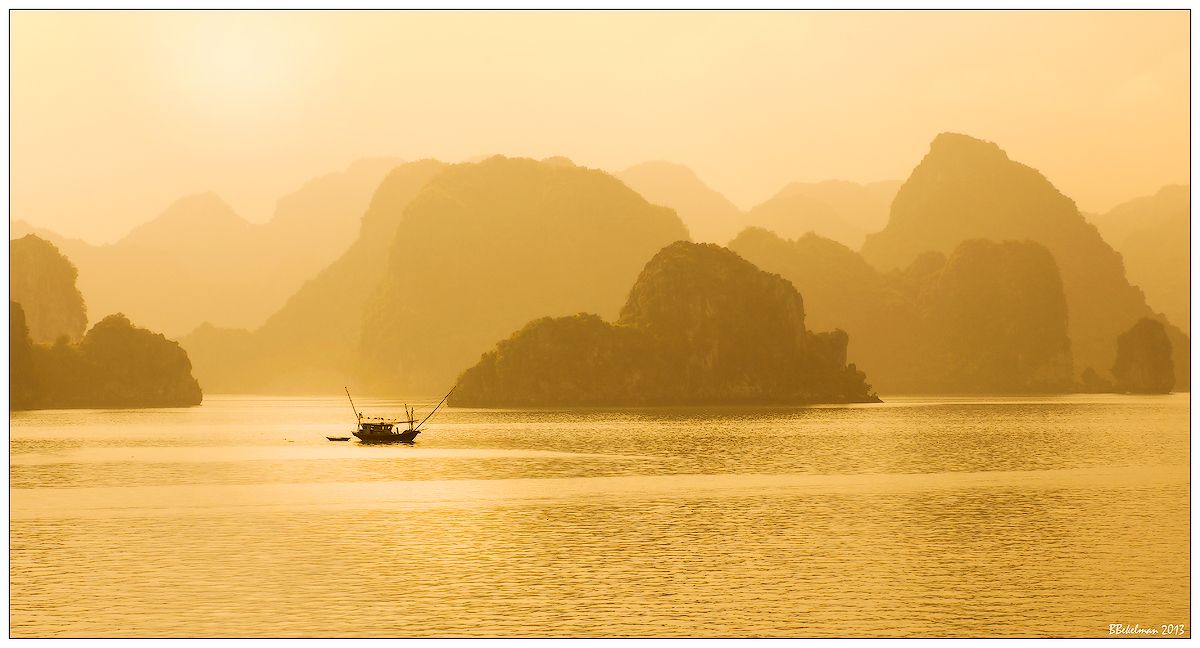 Vietnam Ha Long Bay 2