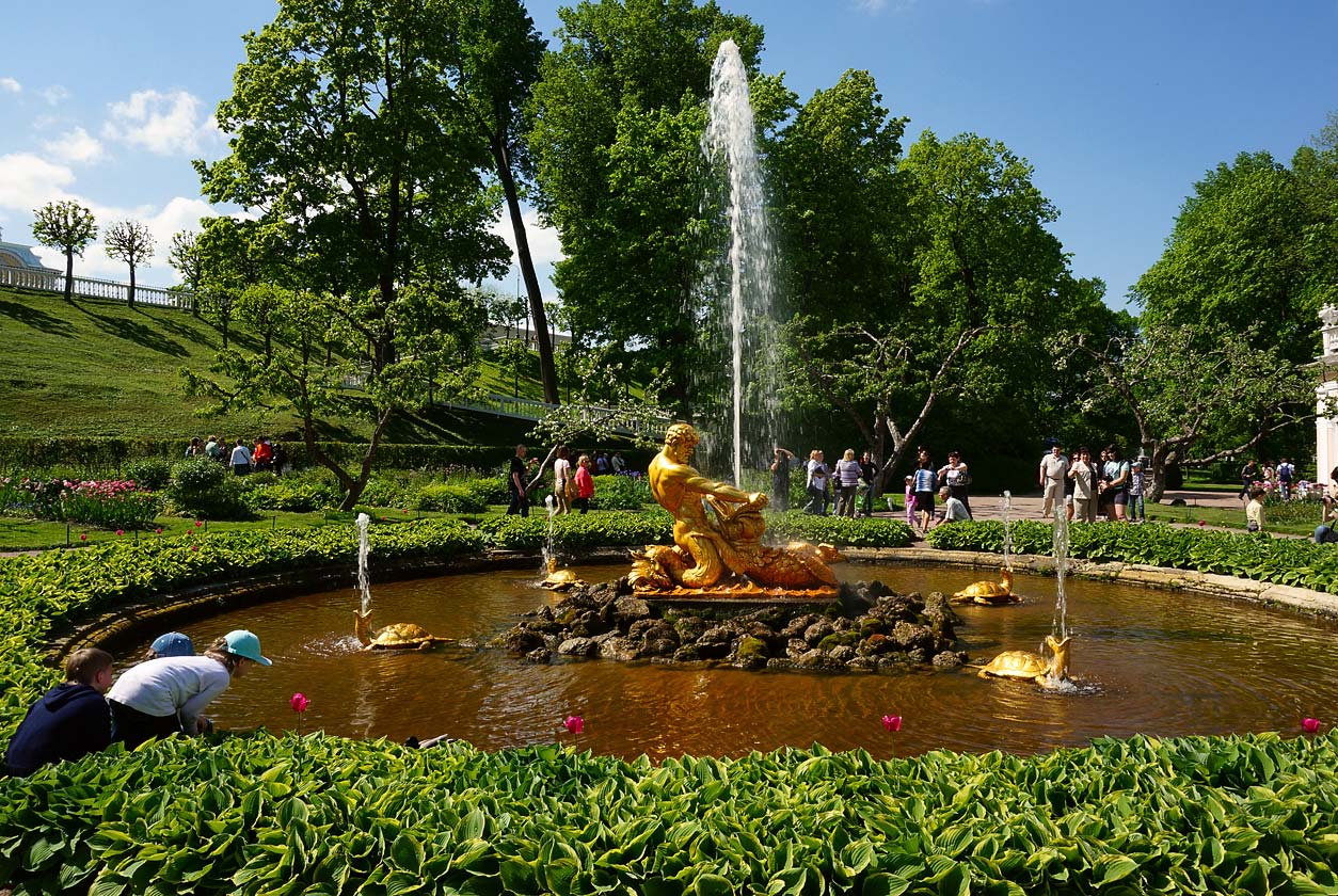 фонтан "Тритон"