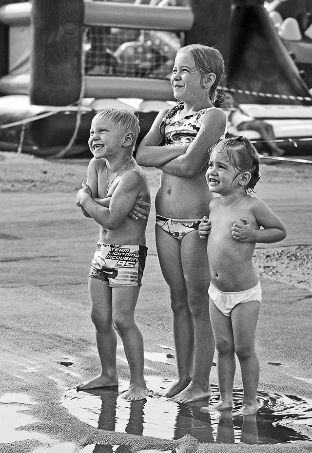 Aus der Serie "Kindheit barfuß"