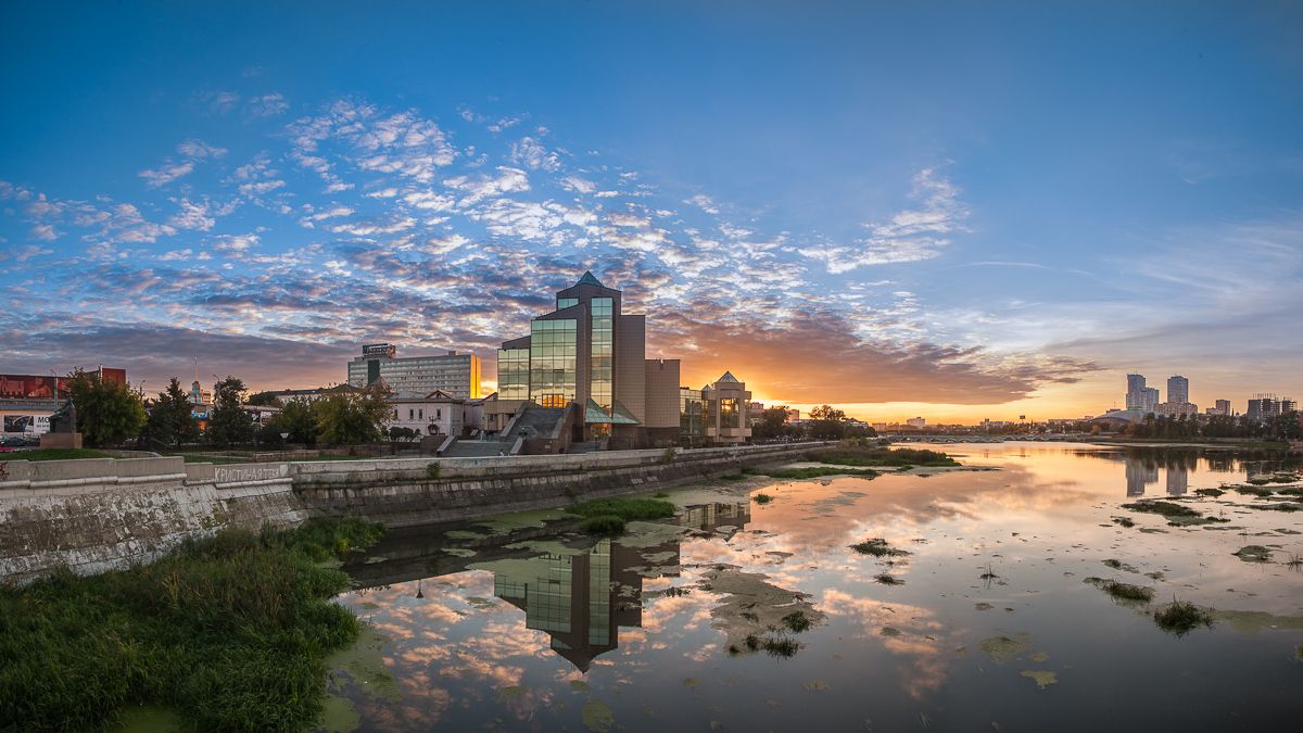 Sonnenuntergang auf dem Wasser