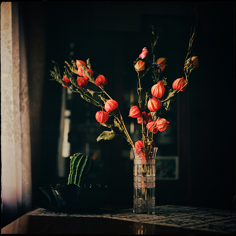 Meine Mutter auf dem Tisch ..