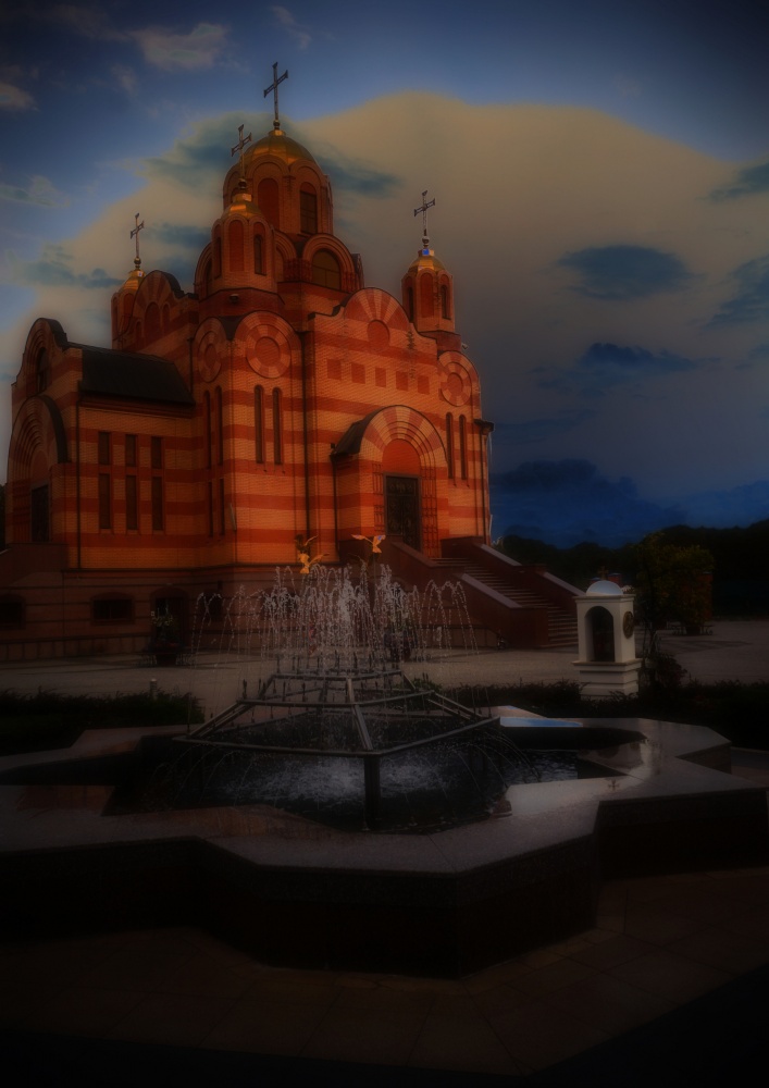 Der Tempel zu Ehren der Iberischen Ikone der Mutter Gottes (Dnepropetrovsk)