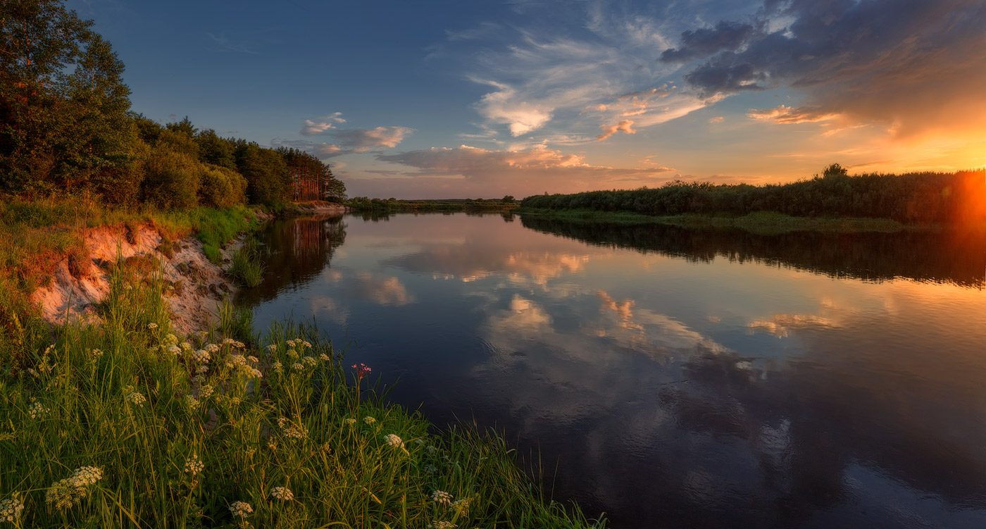 Entlang der Ufer des Flusses Spiegel