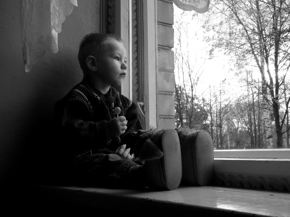 Hohe ... ich sitze, schauen weg ...