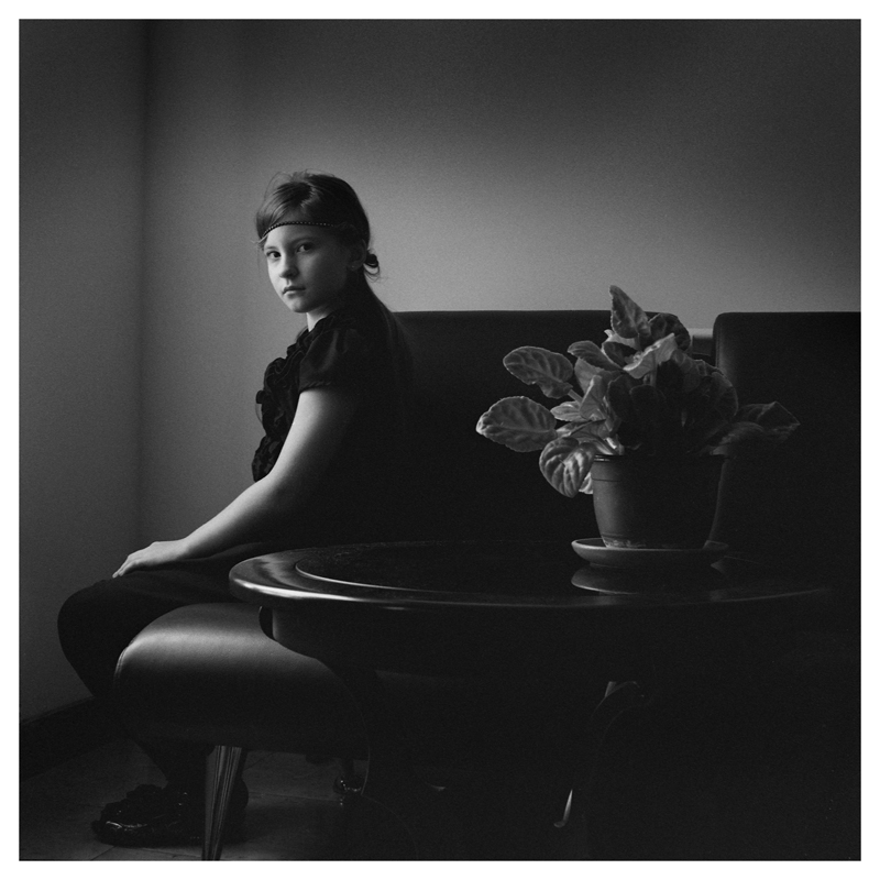 Portrait mit Veilchen