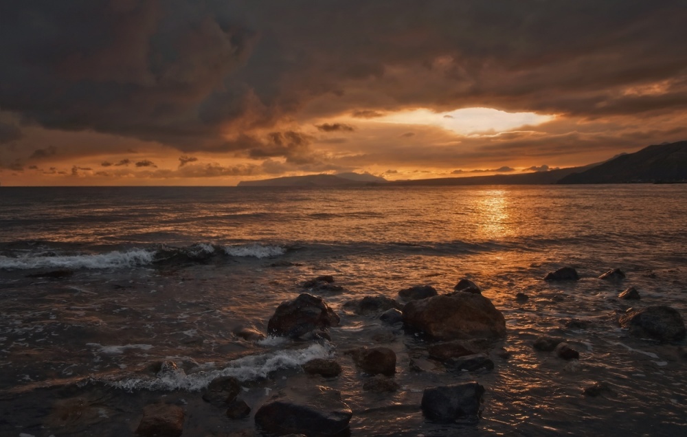 Sonnenuntergang auf Meganom-II