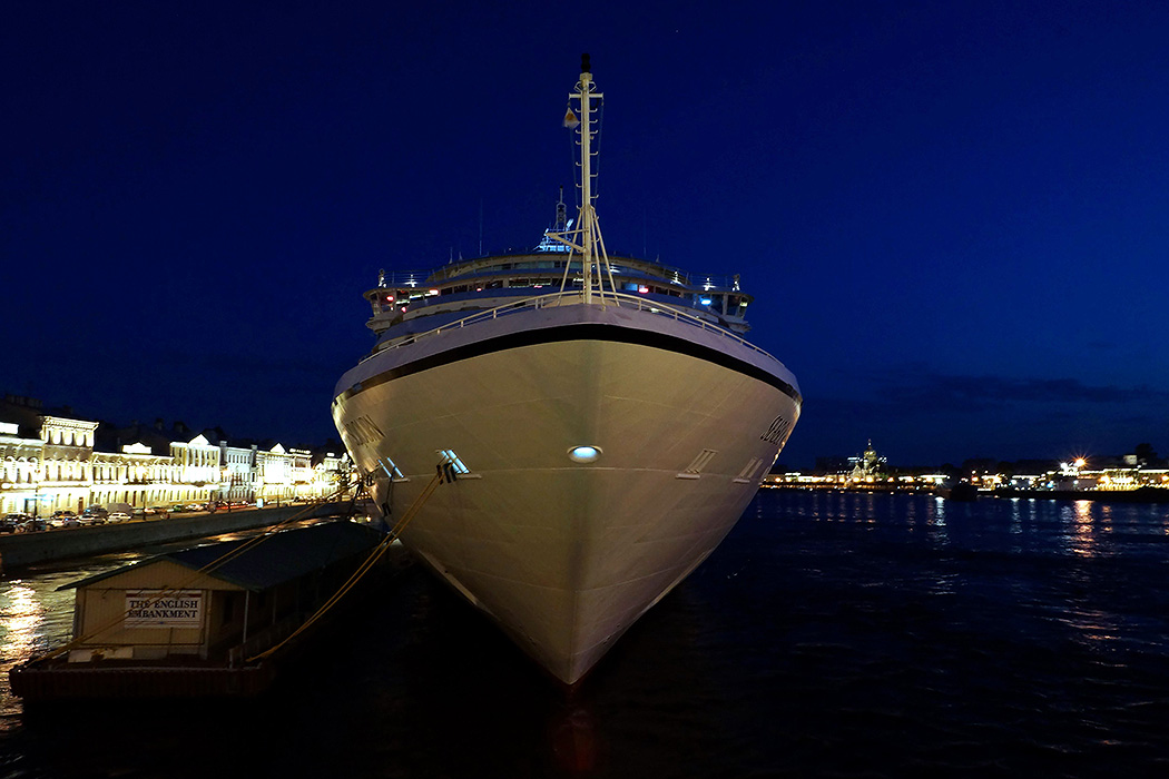 In unserem Hafen kamen die Schiffe.