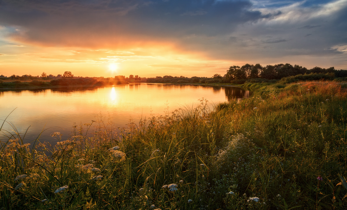 Sonnenuntergang über dem Red Beach