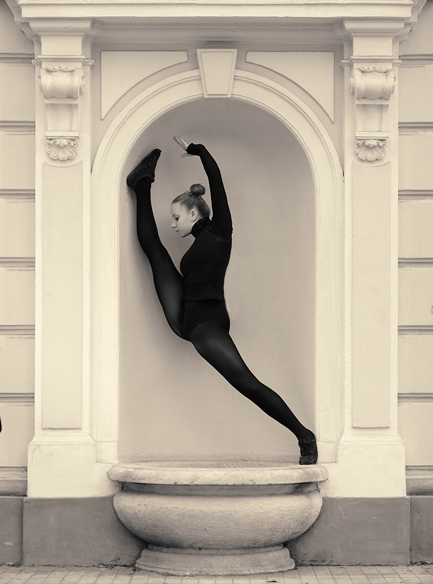 Street Geometry and Plastic I