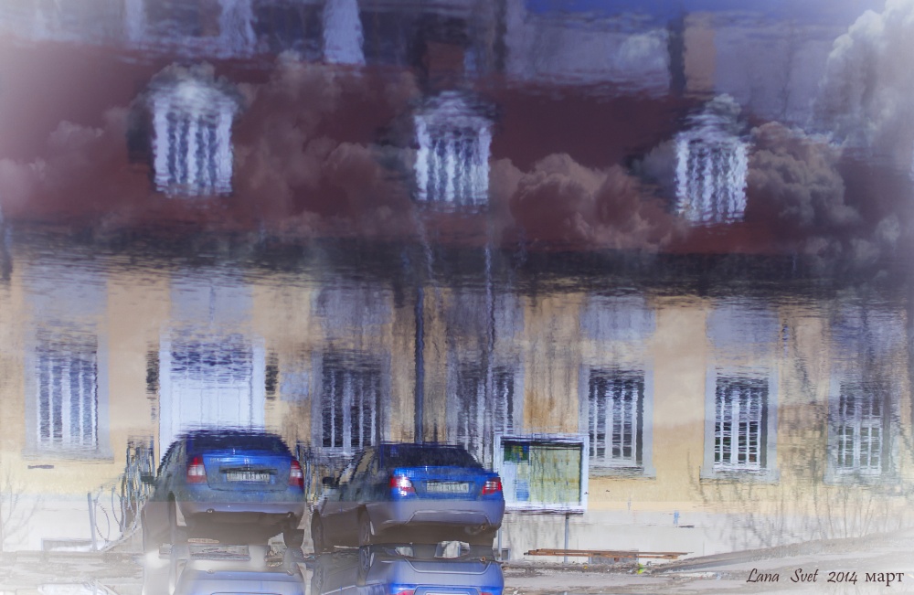 Durch den Spiegel ...