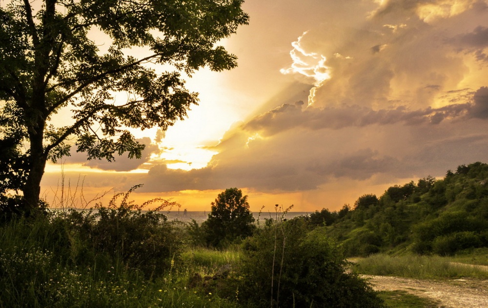 Gehen Sie über die Weiten des Universums der beispiellosen Schönheit besticht Licht ...