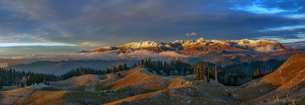 Arbaa Rücken bei Sonnenuntergang.