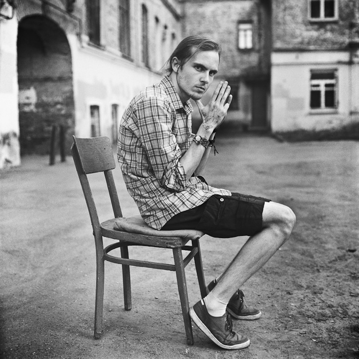 Max (Porträt des kleinen Fingers und eine Hälfte)