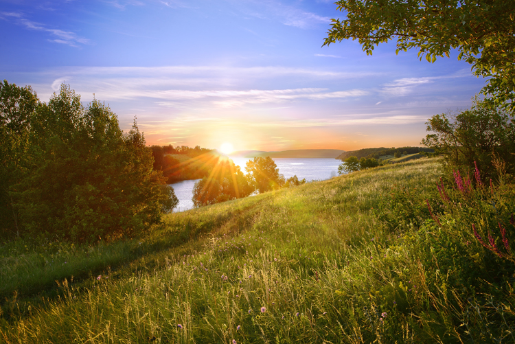 Abend mit dem Aroma von Erdbeeren.
