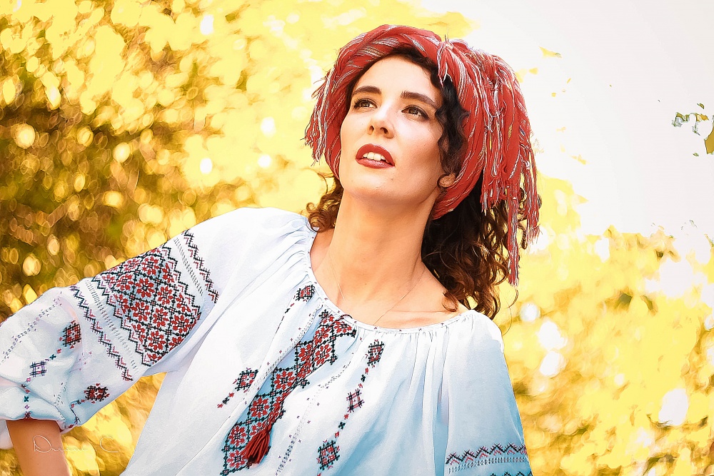 * Pan, oder - * weg!