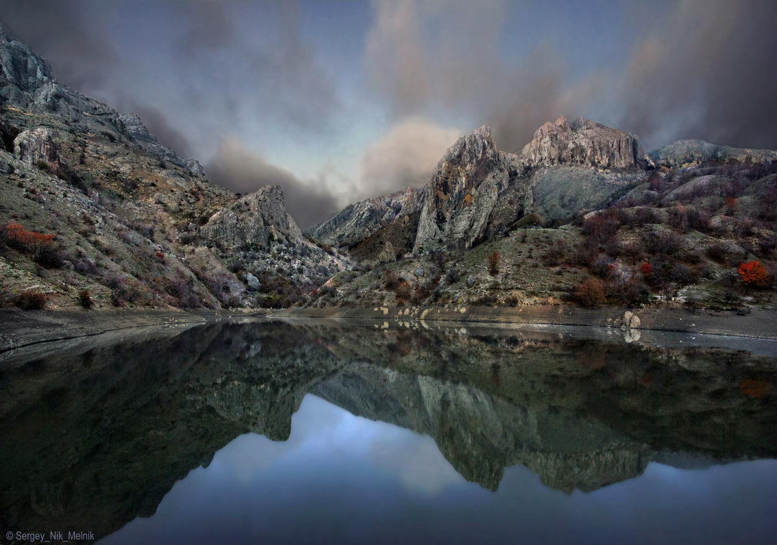 Nacht See in Zelenogorye