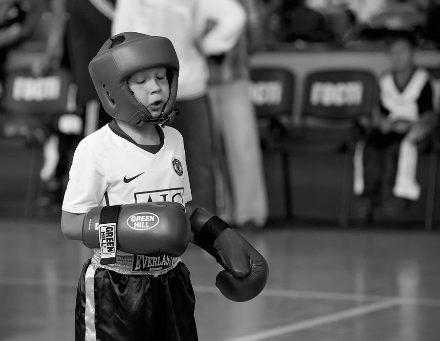 Gerade jetzt, wacht er auf und kann alle zu kämpfen ...