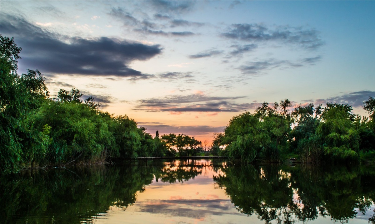 Irdische Sonnenuntergang