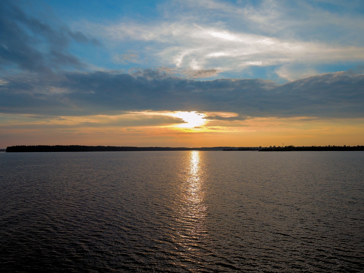 Sonnenuntergang auf dem Onega