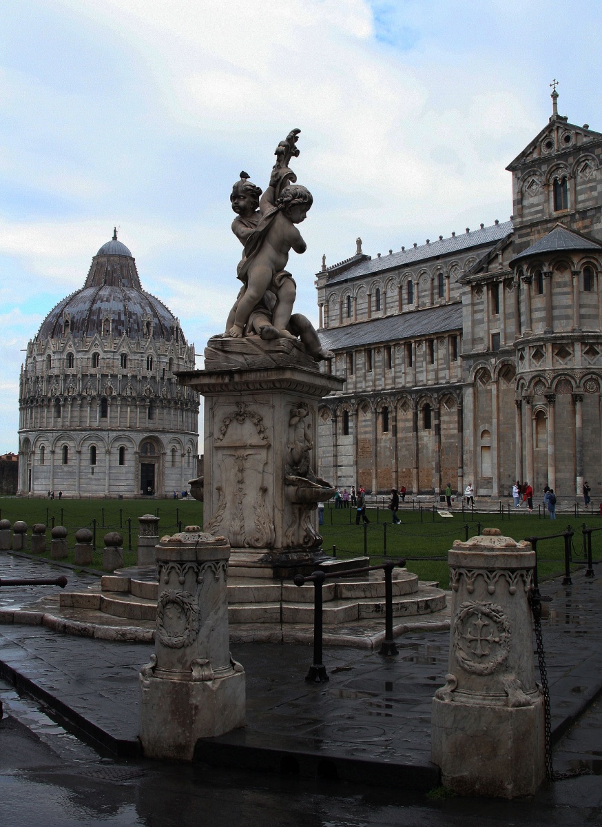 "Das Gebiet der Wunder" Piazza dei Miracoli.