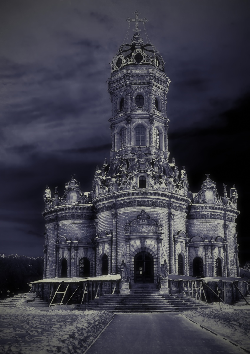 Dubrovitzy Manor und die Kirche der Heiligen Jungfrau