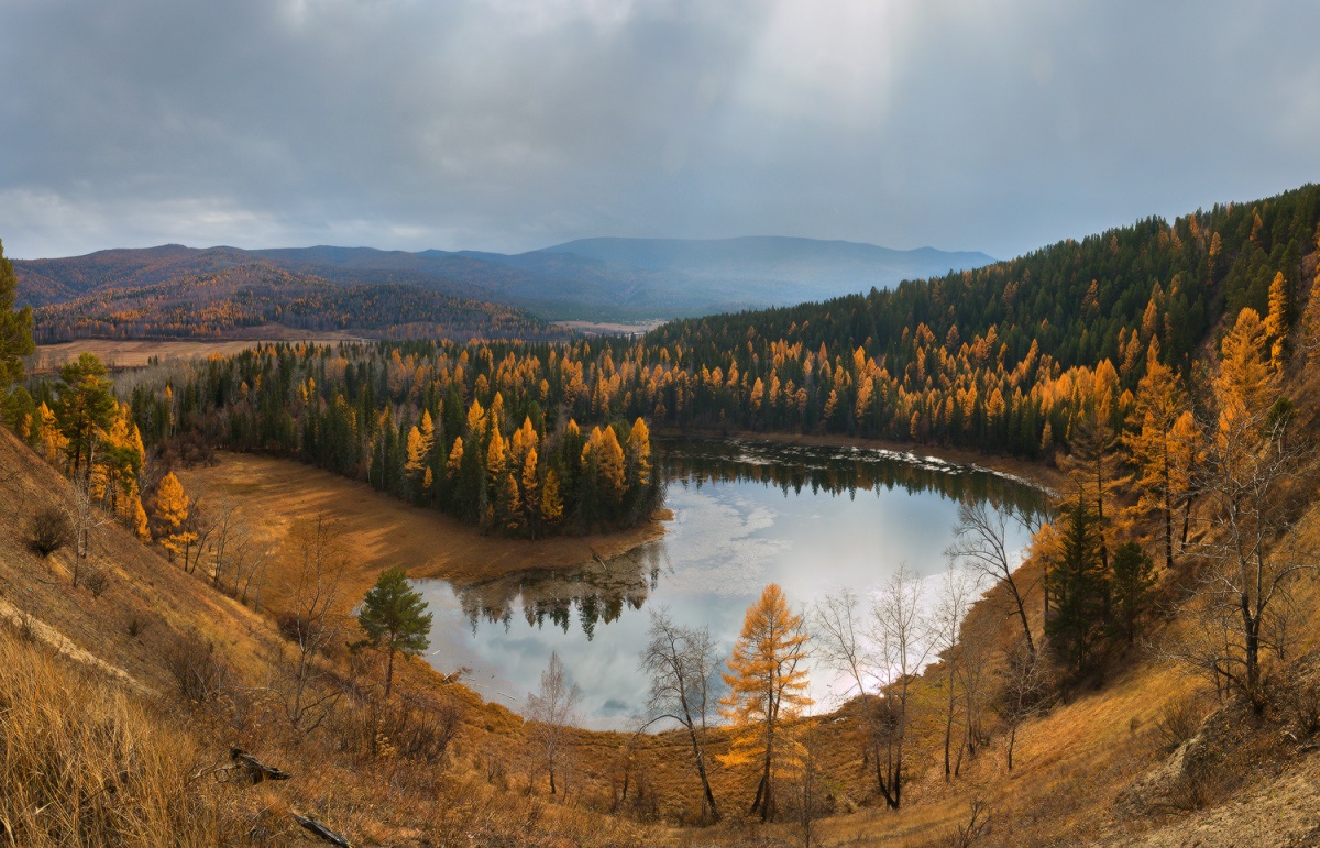 See, oder die ehemalige Flussbett.