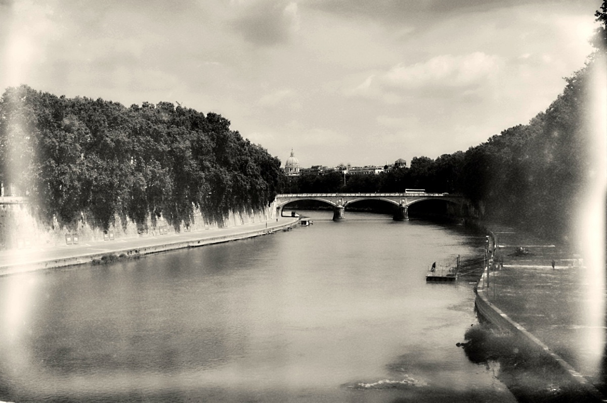 Klassisches Schwarz-Weiß