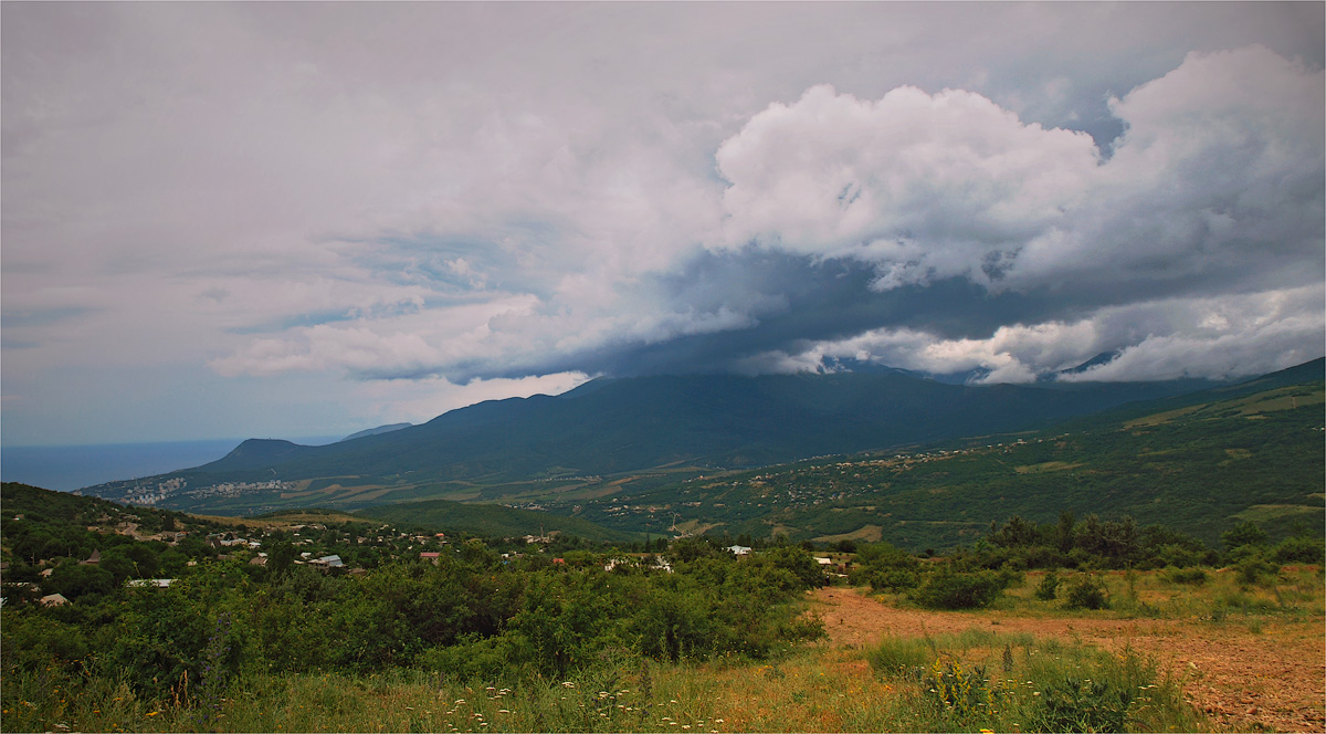 In den Bergen regnet es ...