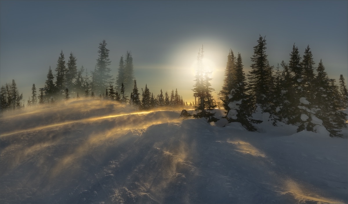 Die ersten Strahlen der Morgendämmerung
