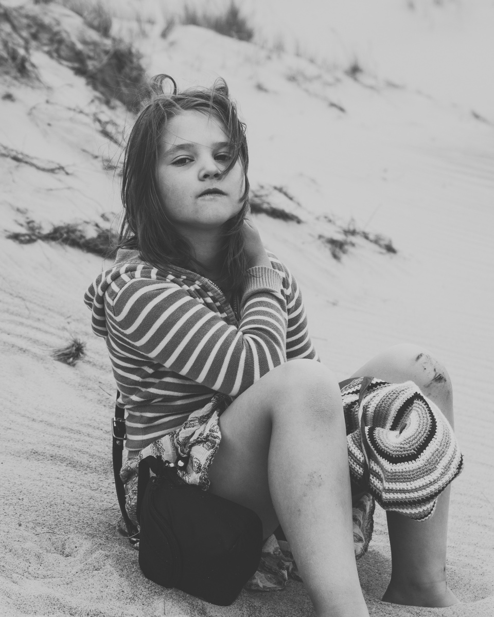 Mädchen in den Dünen