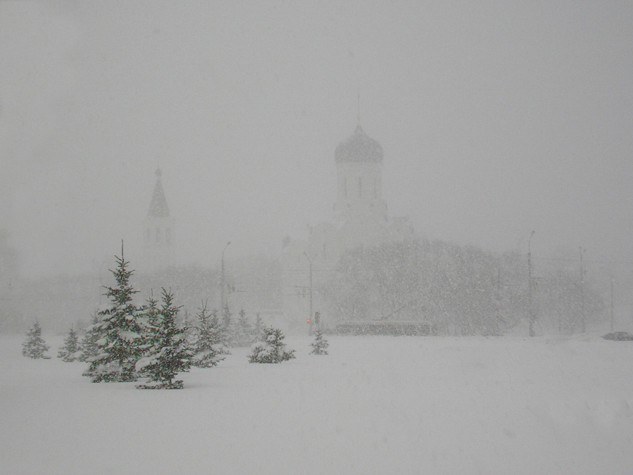 "Snow .. die Stadt fast erblindete ..."