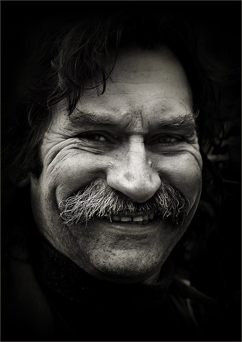 Die Großzügigkeit des Lächelns ...