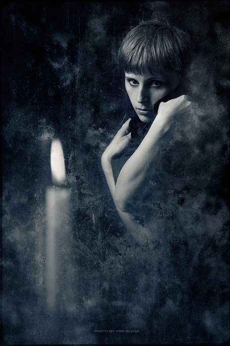 The world behind the mirror...