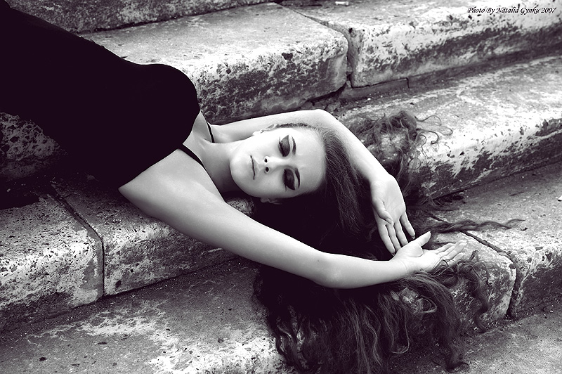 Weit geschlossenen Augen ......