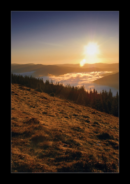 Dawn in den Karpaten