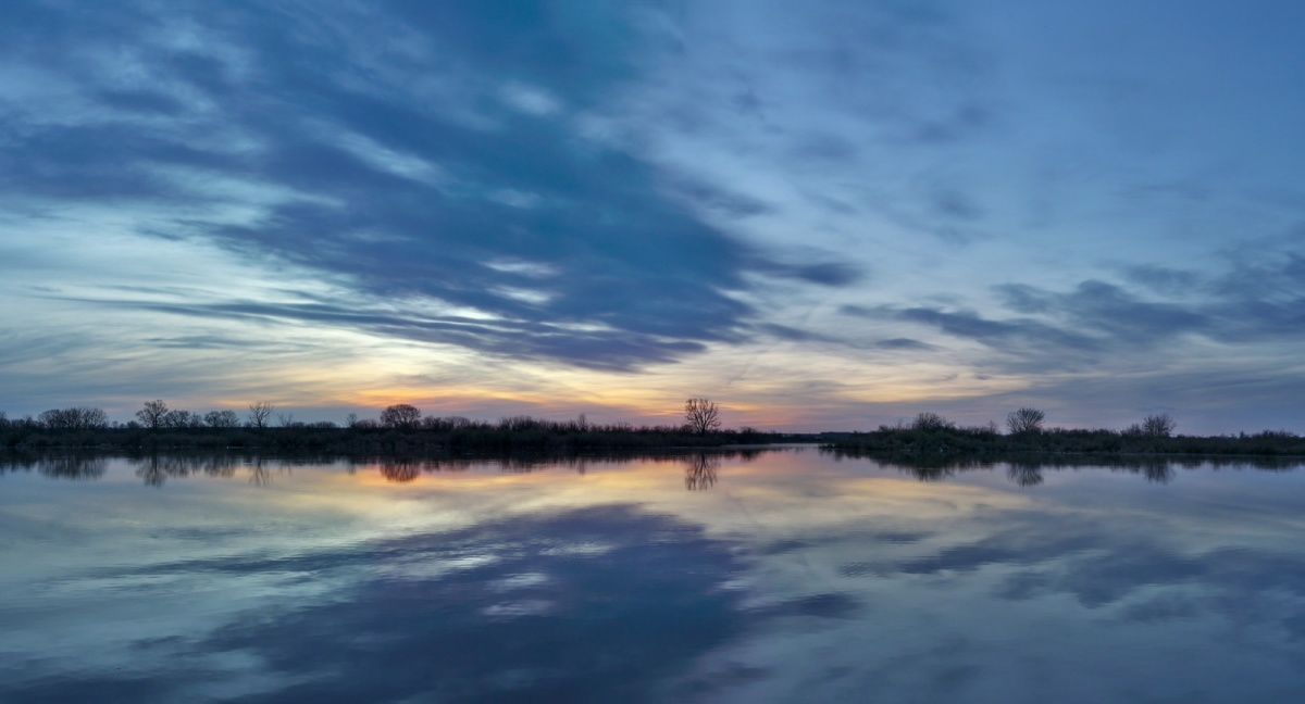 Dämmerung über dem Dnjepr
