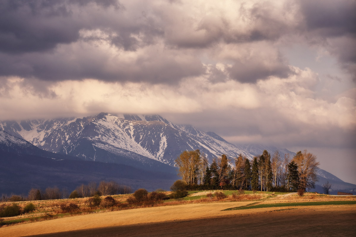 April mit einem Blick auf die Hohe Tatra
