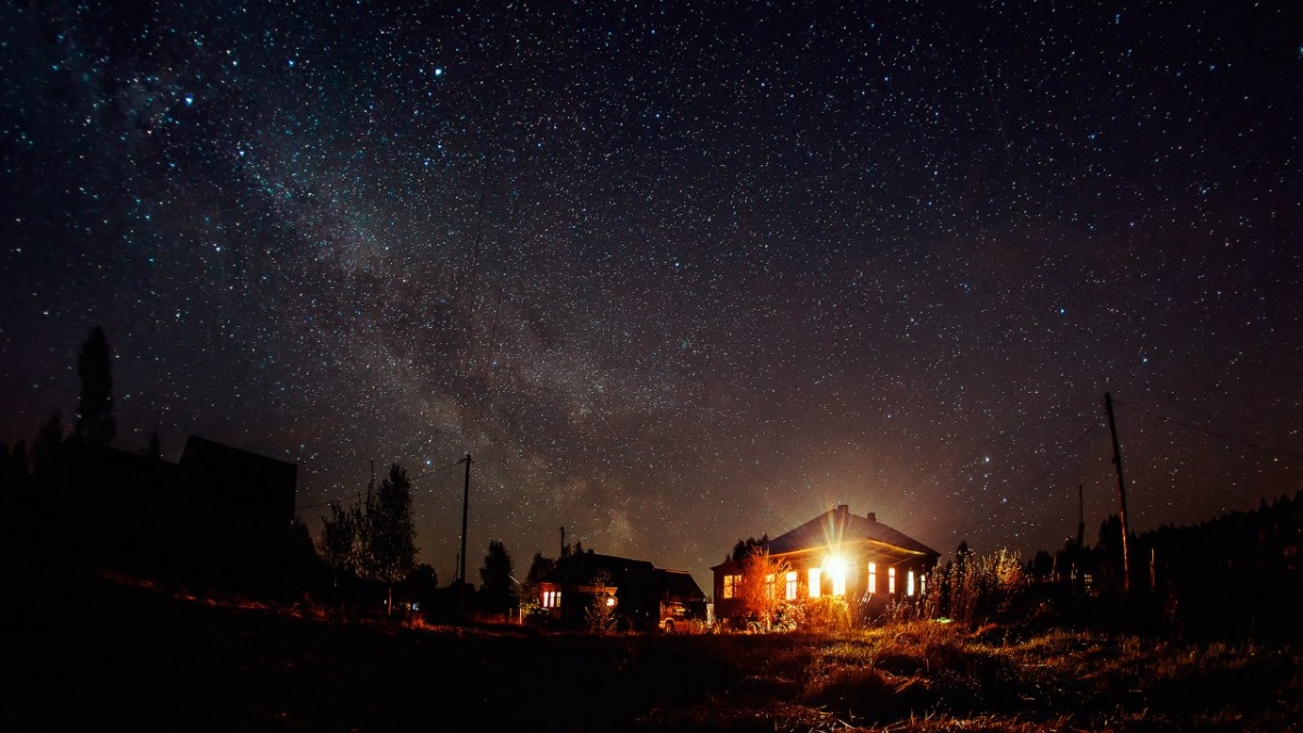 Landschaft unter den Sternen