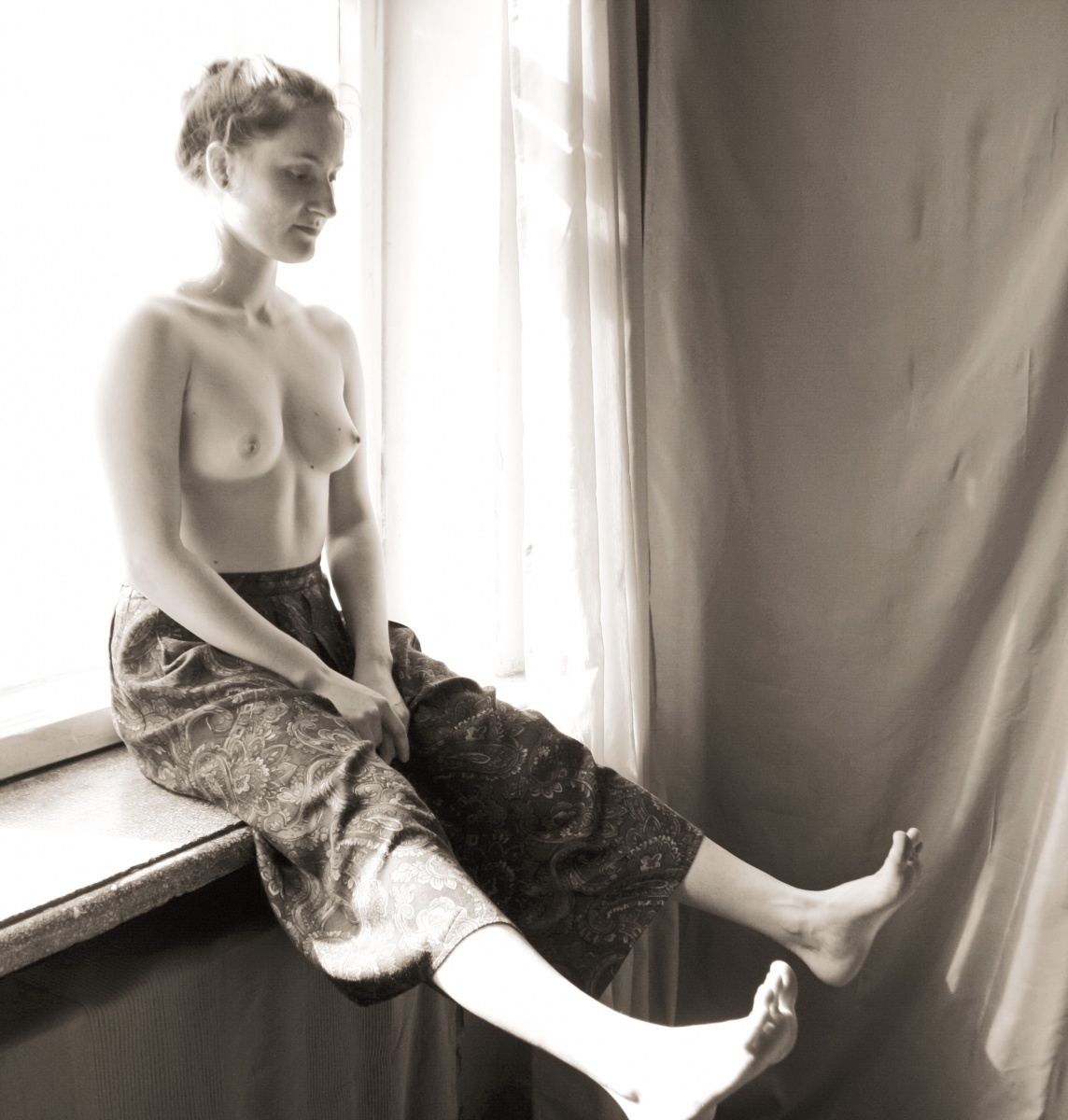 "Ich bin ein einfaches Mädchen, sitzt auf der Fensterbank, und die Sonne scheint in meinem Rücken ... und jetzt das Gedicht!"