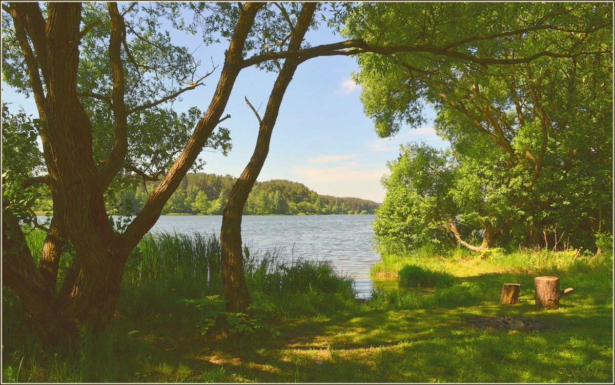 im Schatten der Nähe der Küste