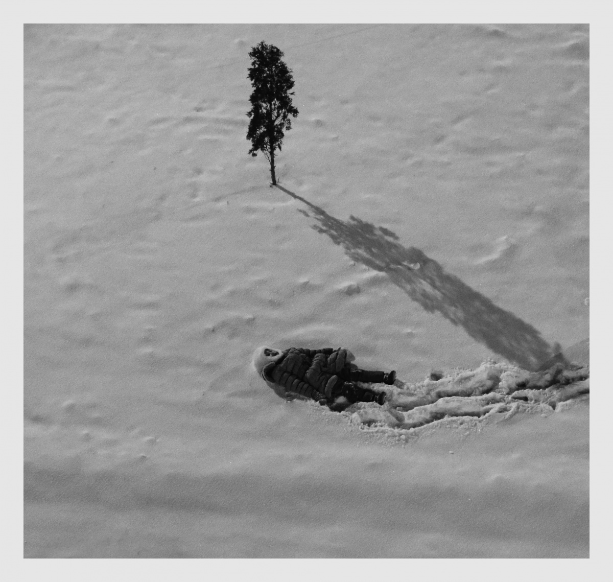 A strange girl in the snow