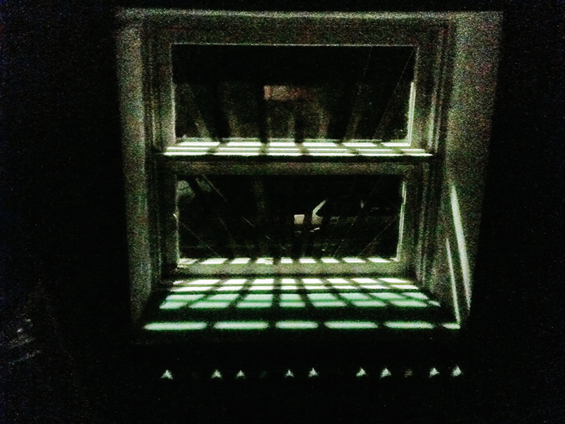 Nacht .. .. Entrance Lantern ...