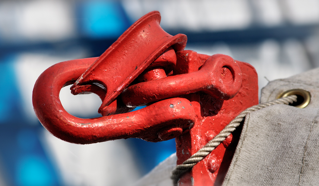 Weiße Schiff, blaue Welle und Arbeitsleben