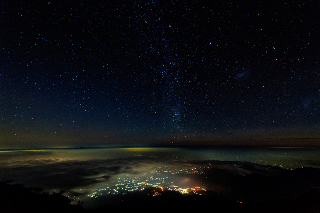 Nacht über der Insel Java