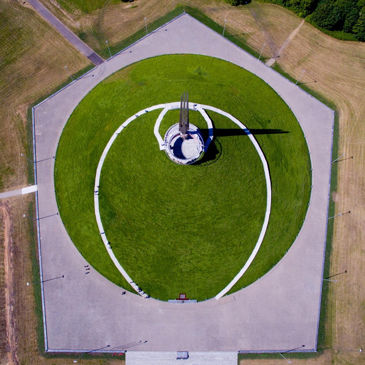 Gedenkstätte "Hill of Glory"
