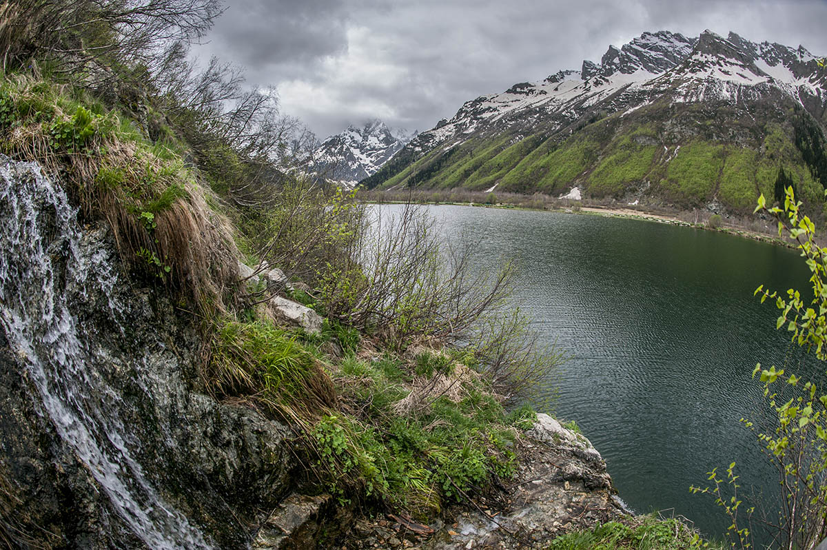 Ein kleiner Wasserfall ...