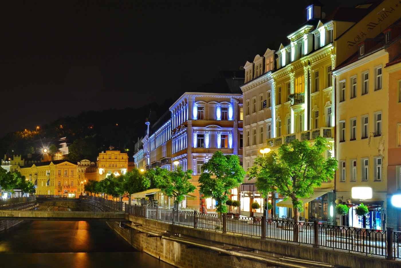 In der Nacht die Straßen