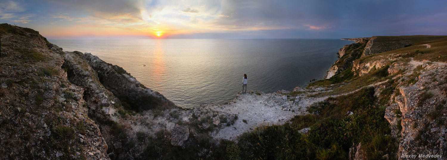 Sonnenuntergang auf Dzhangul