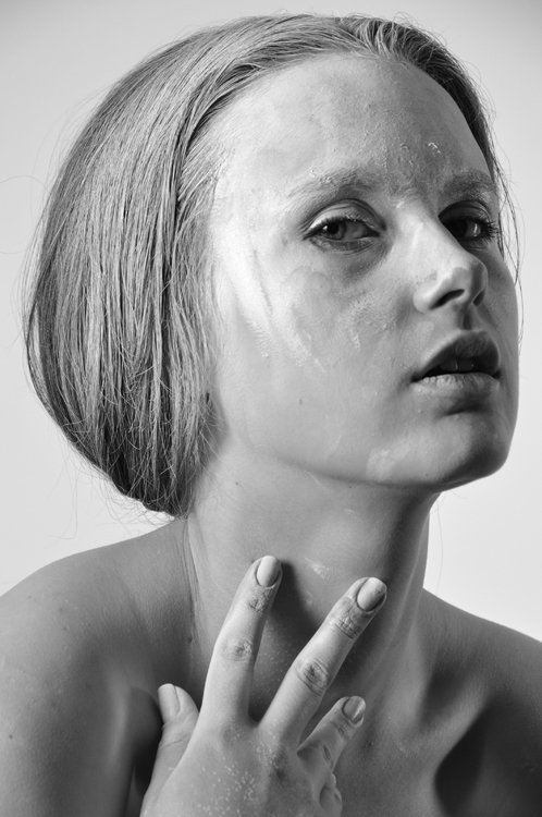 Portrait in high key MODELL: Diana Tagay