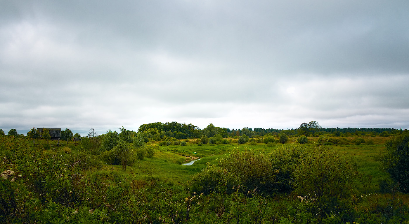Außerhalb des Dorfes.